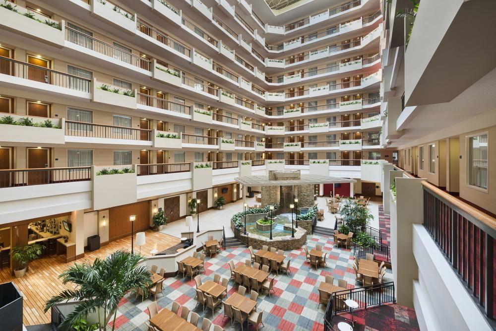 Embassy Suites By Hilton Atlanta Perimeter Center Sandy Springs Exterior foto